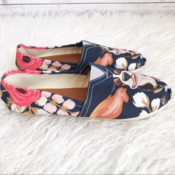 Boutique Beagle Print Blue Slip On Loafers Sz 7.5 - Picture 3 of 8